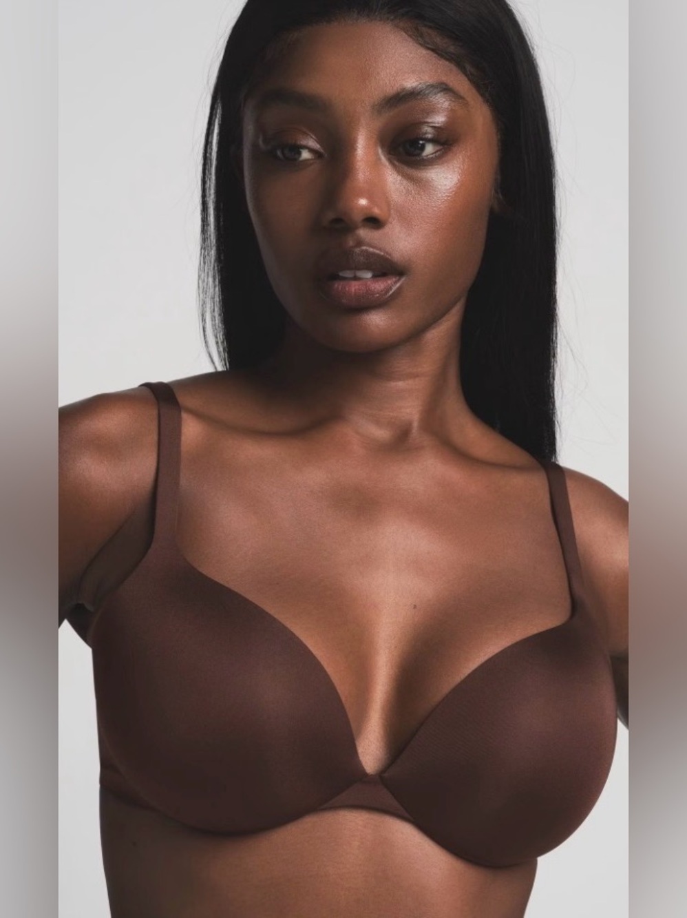 Everyday Smooth Push-Up Bra in Chocolate Brown